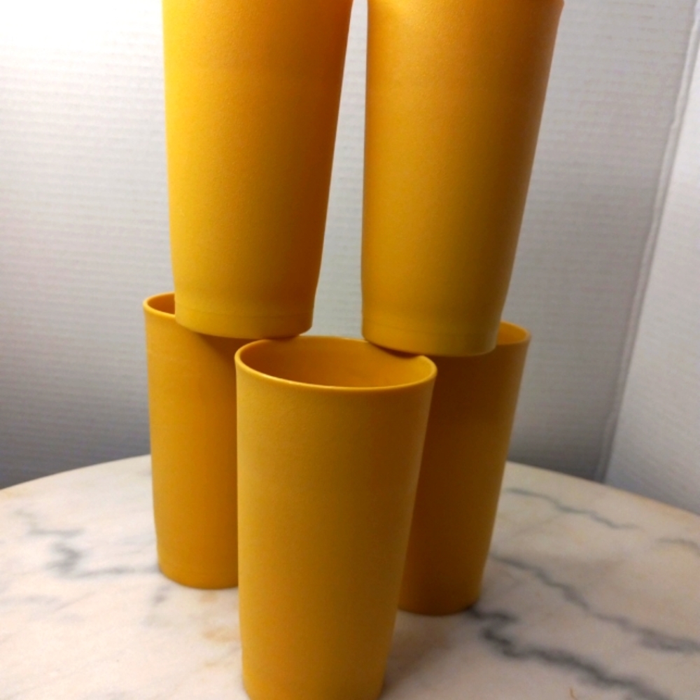 Tupperware  Harvest Gold 12oz Tumbler Cups Glasses Lot of 5 Vintage #873-14